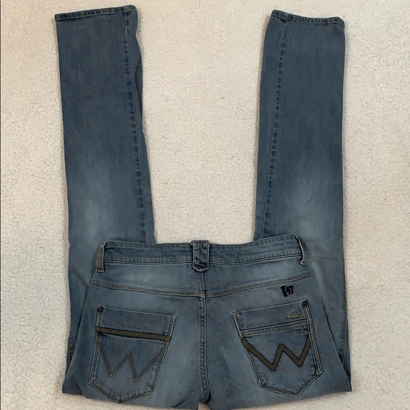 wrangler rockville jeans
